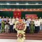 Tổ chức lễ ra mắt tổ An ninh trật tự ở cơ sở.